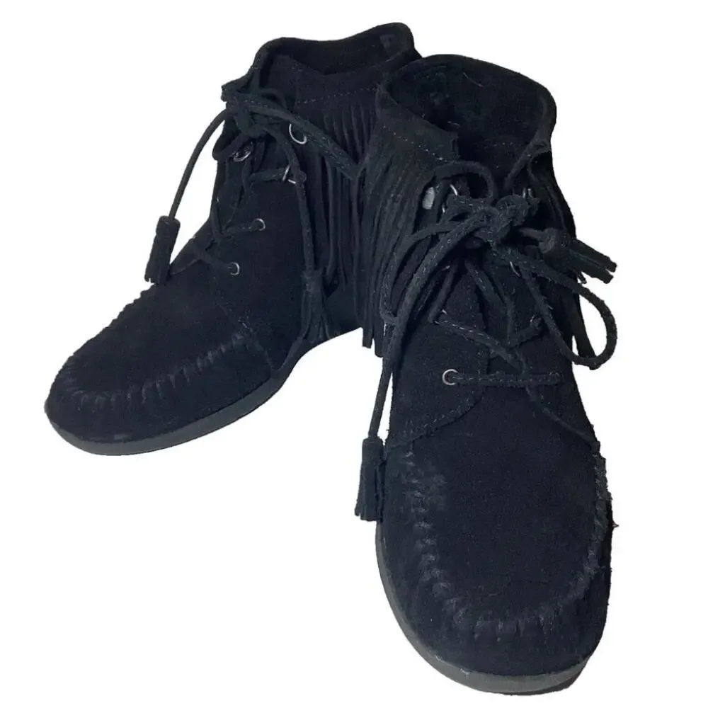 MINNETONKA Womens Black Suede Fringe WEDGE Booties Size 8.5 LACE Up